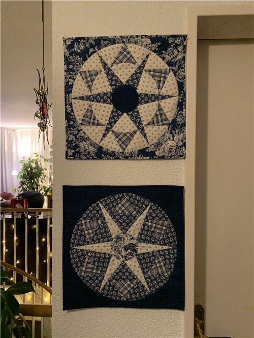 This use of inverse colors to create matching wall hangings is awesome! This use of inverse colors to create matching wall hangings is awesome!