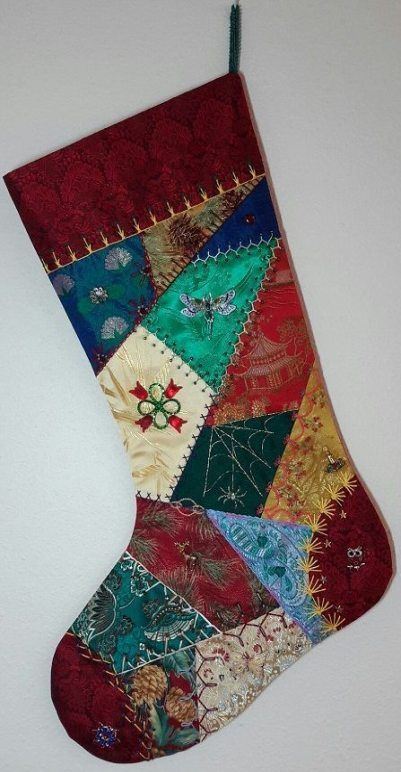 This patchwork stocking by patchworkaddisyn.yesmissy.ru is amazing!!
