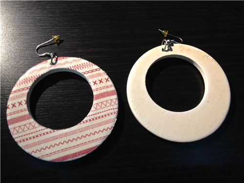 We wanted a makeover for these old white earriings We wanted a makeover for these old white earriings
