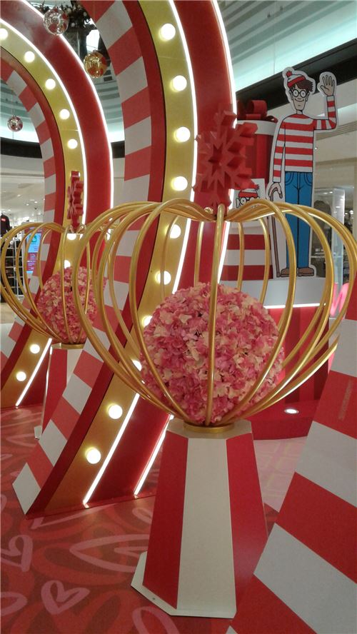 What a pretty floral decoration What a pretty floral decoration