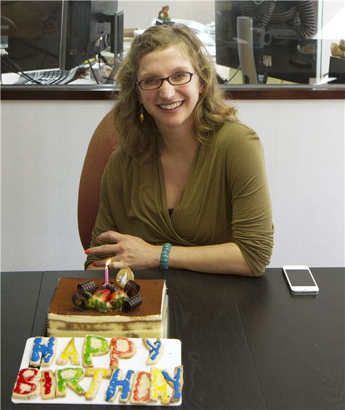 It is Gabis Birthday - we celebrate with cake and cookies