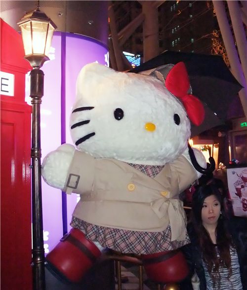 huge Hello Kitty plush figure huge Hello Kitty plush figure