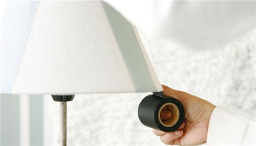 Look how easy it is to turn a simple lamp into an unique object