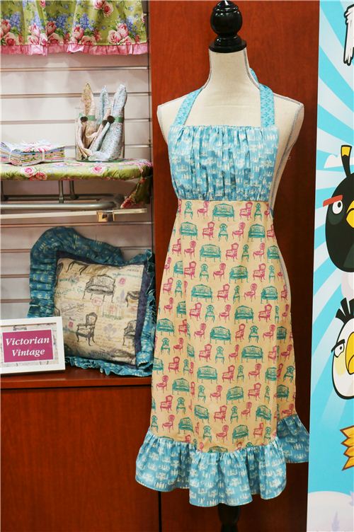 We really loved this apron dress made with this nostalgig vintage fabric