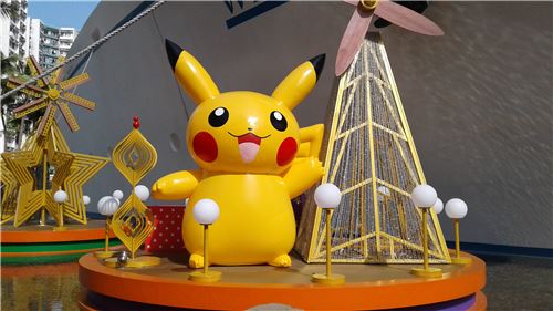 More adorable outdoor Pickahu displays! More adorable outdoor Pickahu displays!