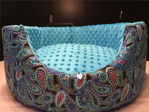 This one looks super comfy!