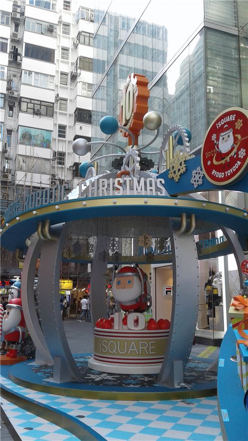 This installation is great for kids and adults to enjoy