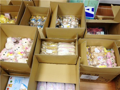 Of course there are lots of stationery products too Of course there are lots of stationery products too