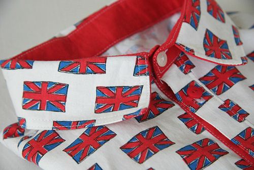 What an amazing shirt made from our Riley Blake fabric by http://littleclary.canalblog.com/