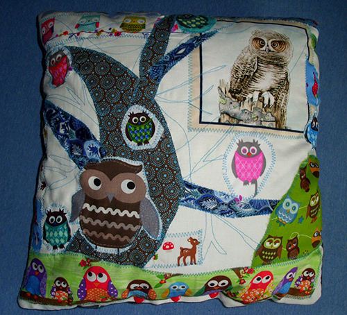 One of the lovely owl pillows for a German children's hospital that will brighten the day. 